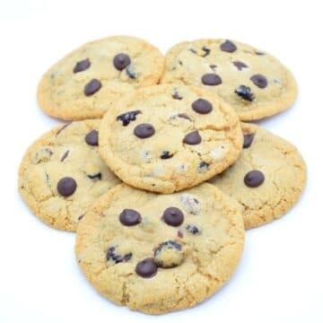 Vegan Cranberry Dark Chocolate Chip Cookies Recipe