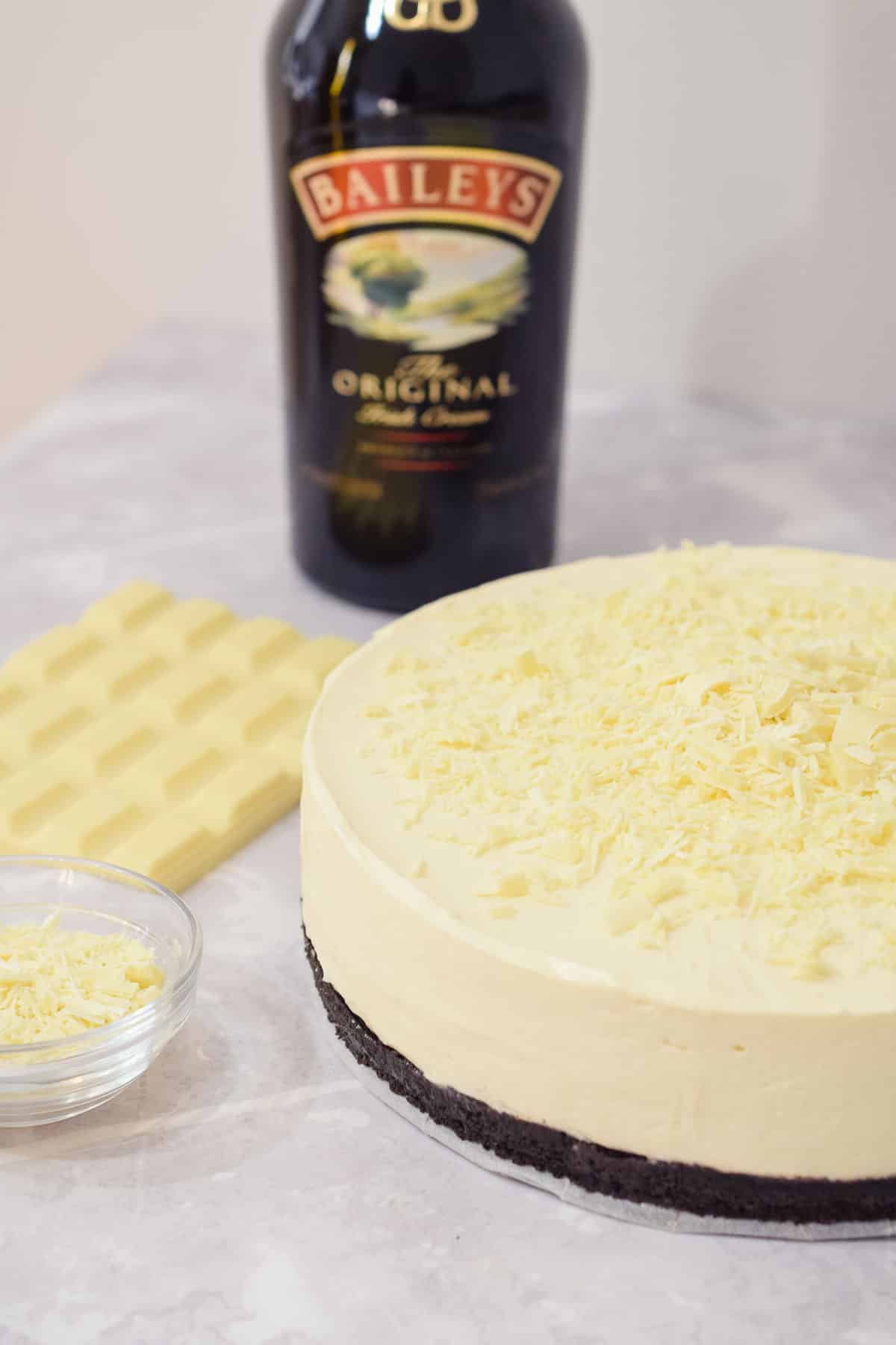 baileys irish cream white chocolate cheesecake with an oreo base.