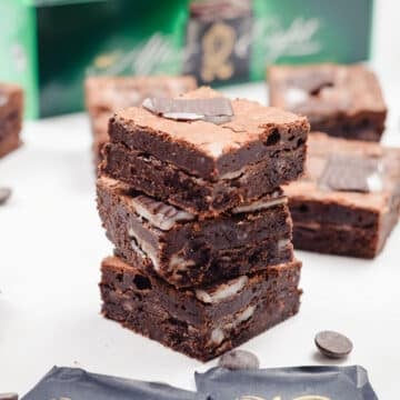 after eight brownies stacked with dark chocolate and after eight box.